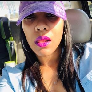 Meet your Posher, Rachelle